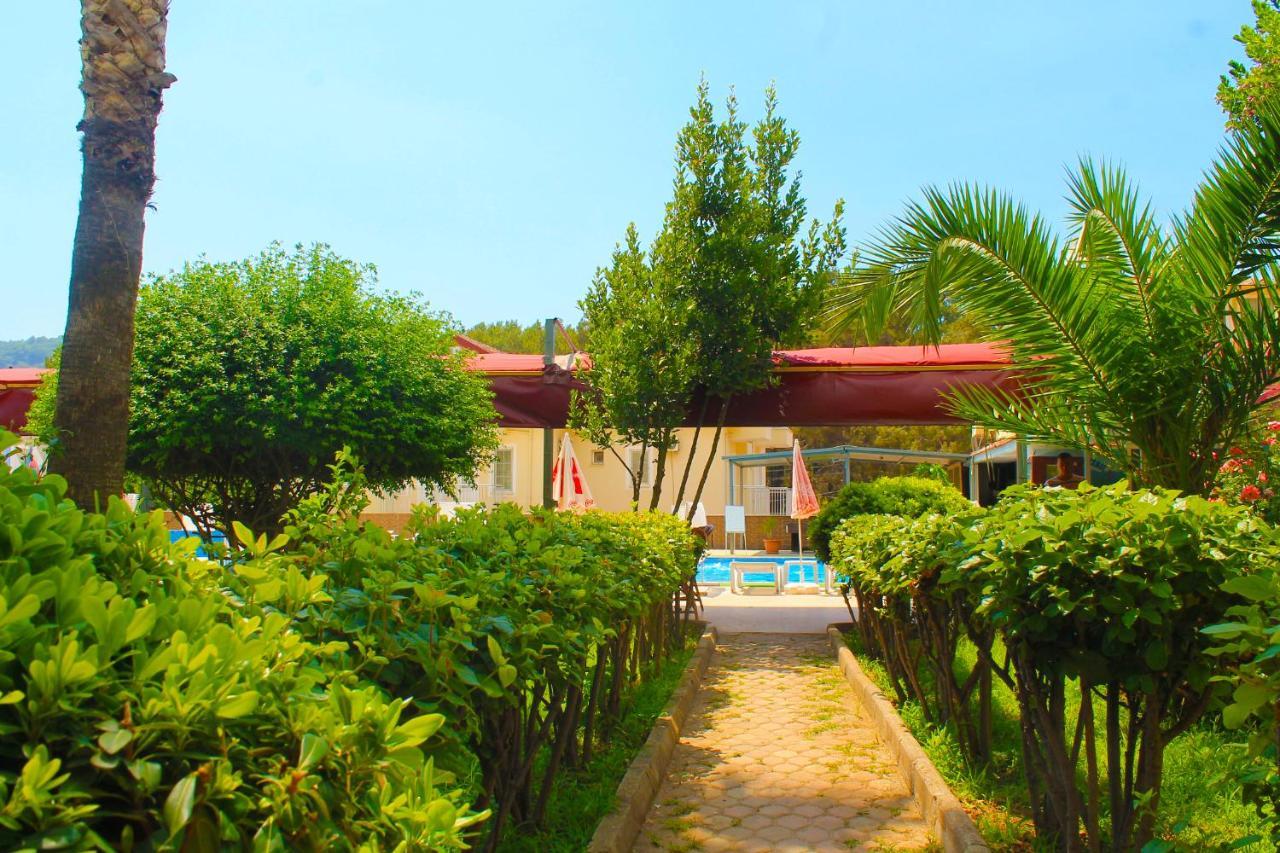 Carmina Hotel Ovacık Kültér fotó