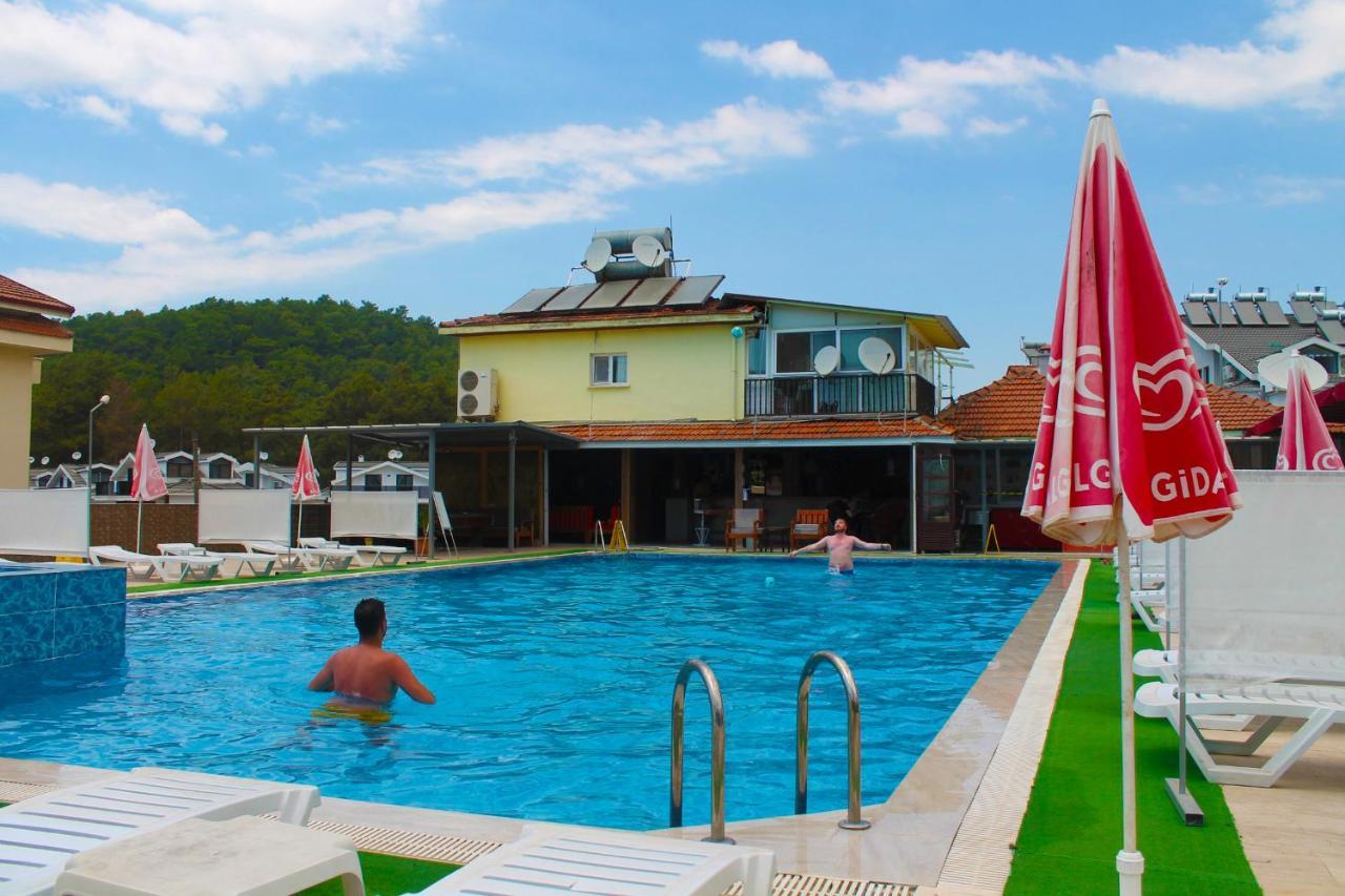 Carmina Hotel Ovacık Kültér fotó