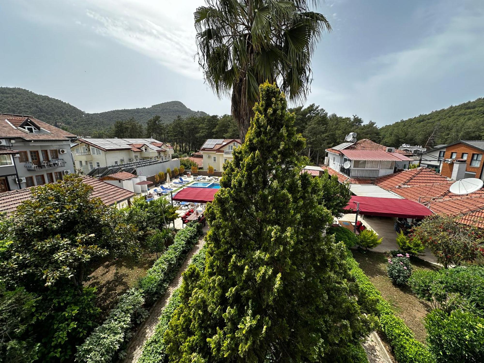 Carmina Hotel Ovacık Szoba fotó