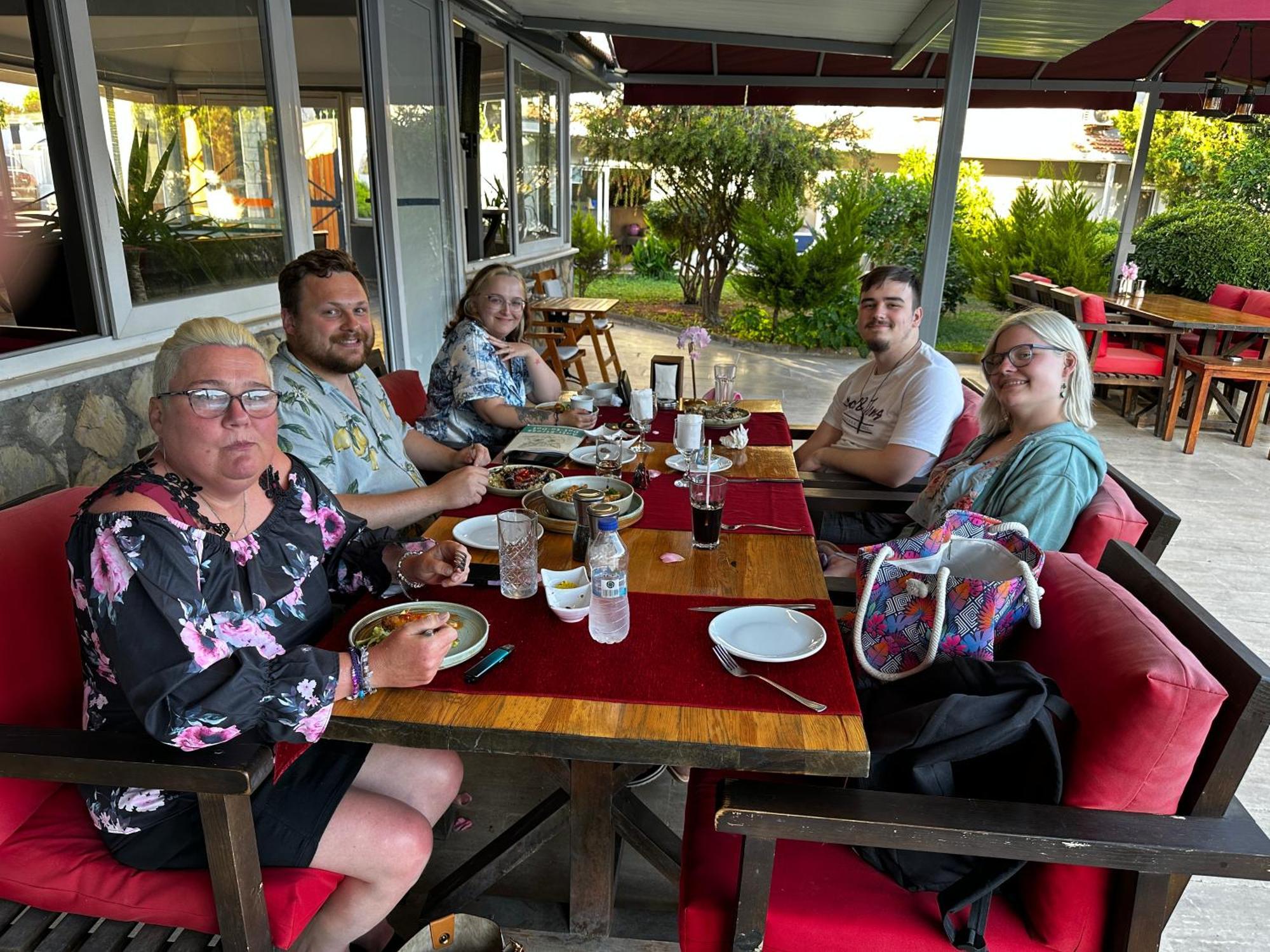 Carmina Hotel Ovacık Kültér fotó